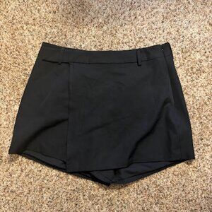 Princess Polly Skort